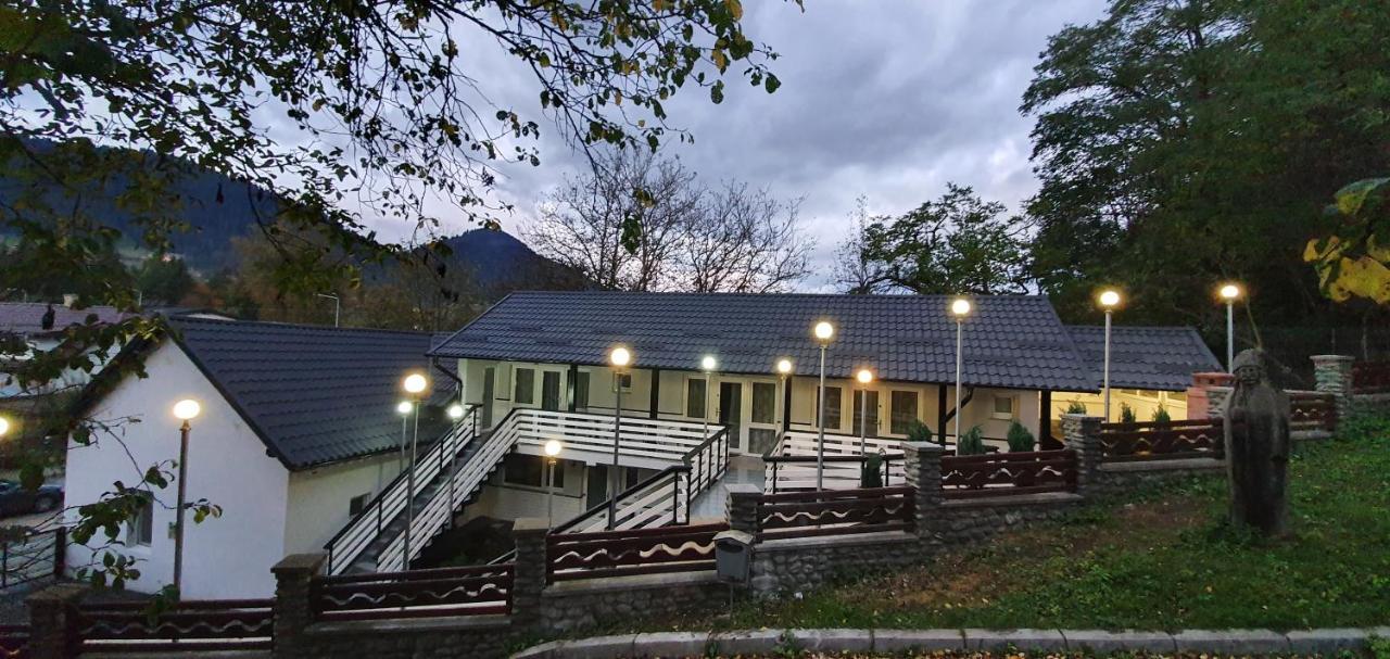 Cazare Moldi Btt Campulung Moldovenesc Bagian luar foto