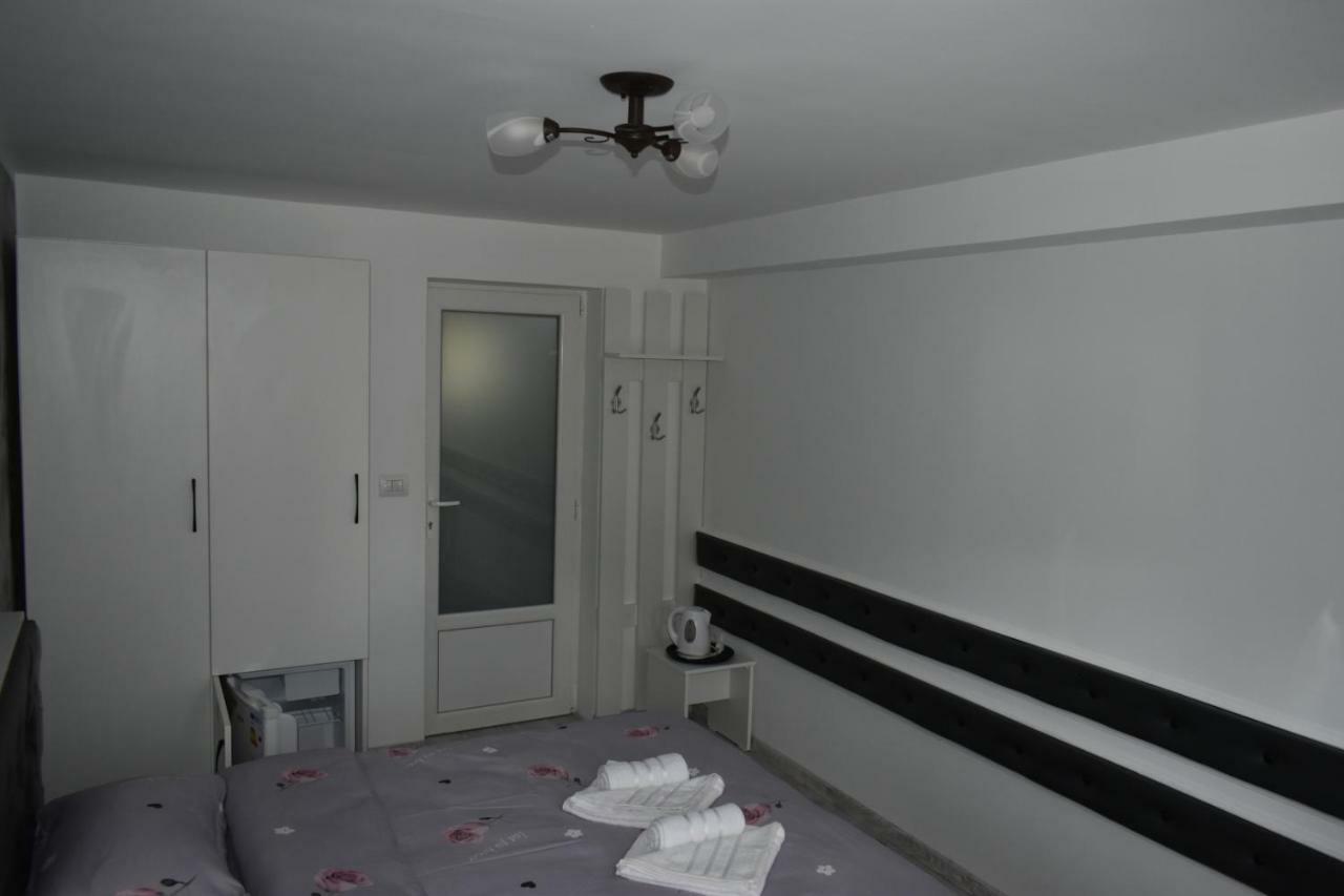Cazare Moldi Btt Campulung Moldovenesc Bagian luar foto